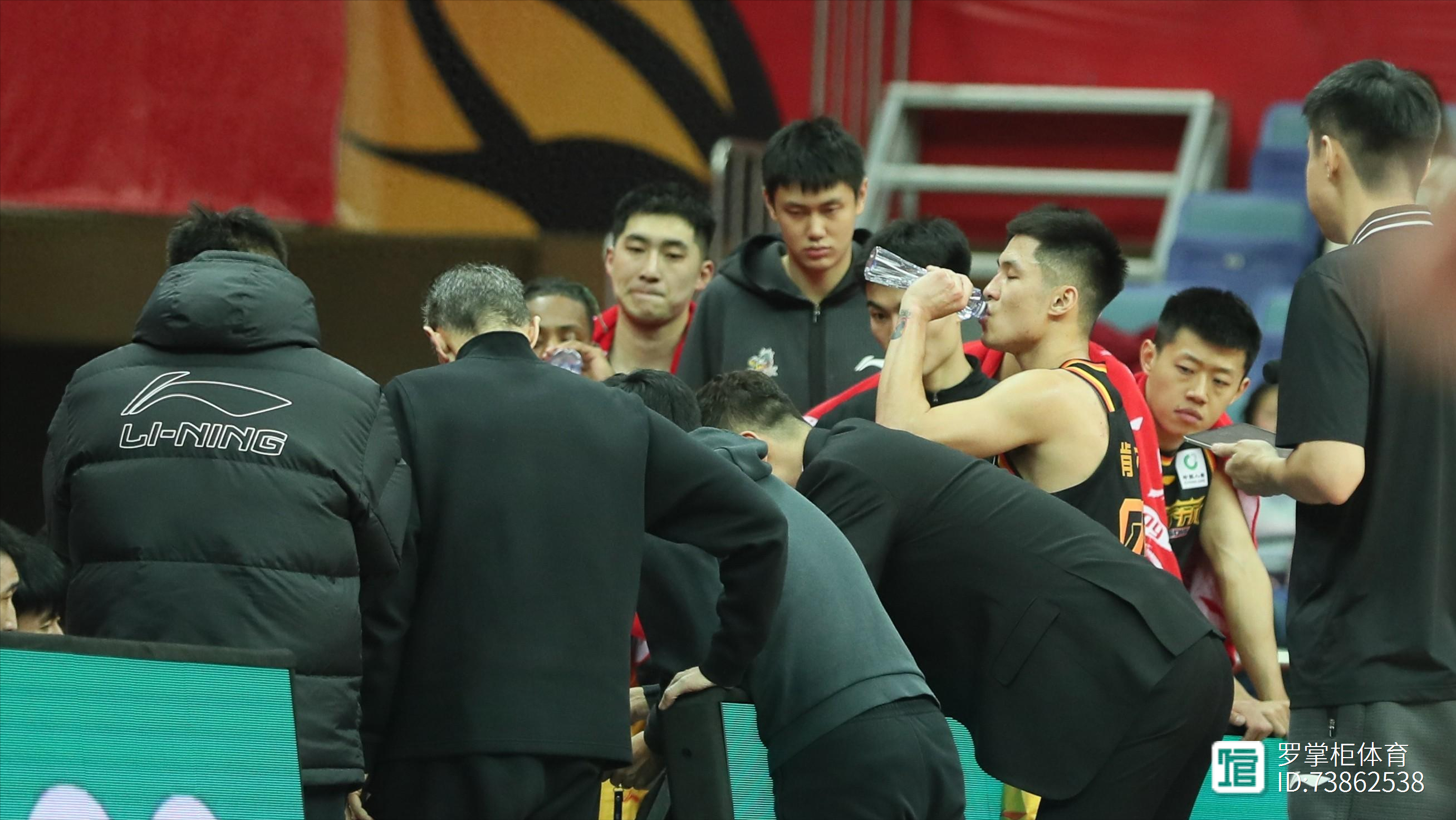 江苏肯帝亚遭遇佛山龙狮重创，稳步上升的简单介绍