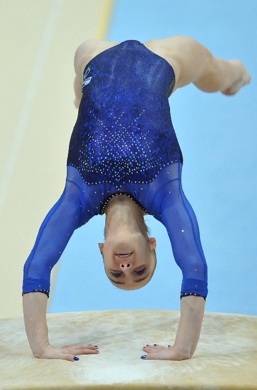 包含俄罗斯体操选手表现出色,成就大满贯,掌声雷动的词条 包含俄罗斯体操选手表现出色,成就大满贯,掌声雷动的词条