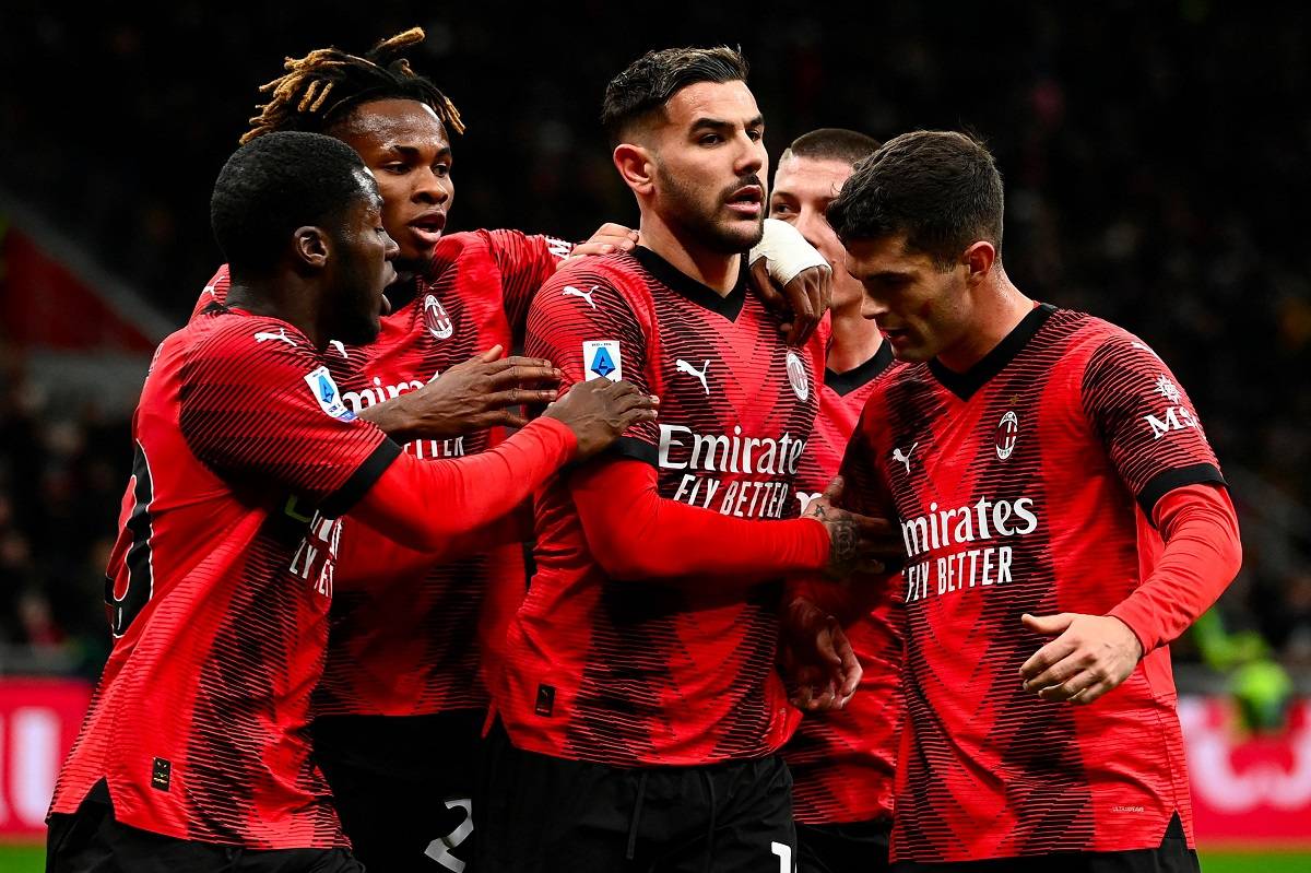 关于佛罗伦萨主场被AC米兰绝杀，憾失胜机，表现亮眼的信息