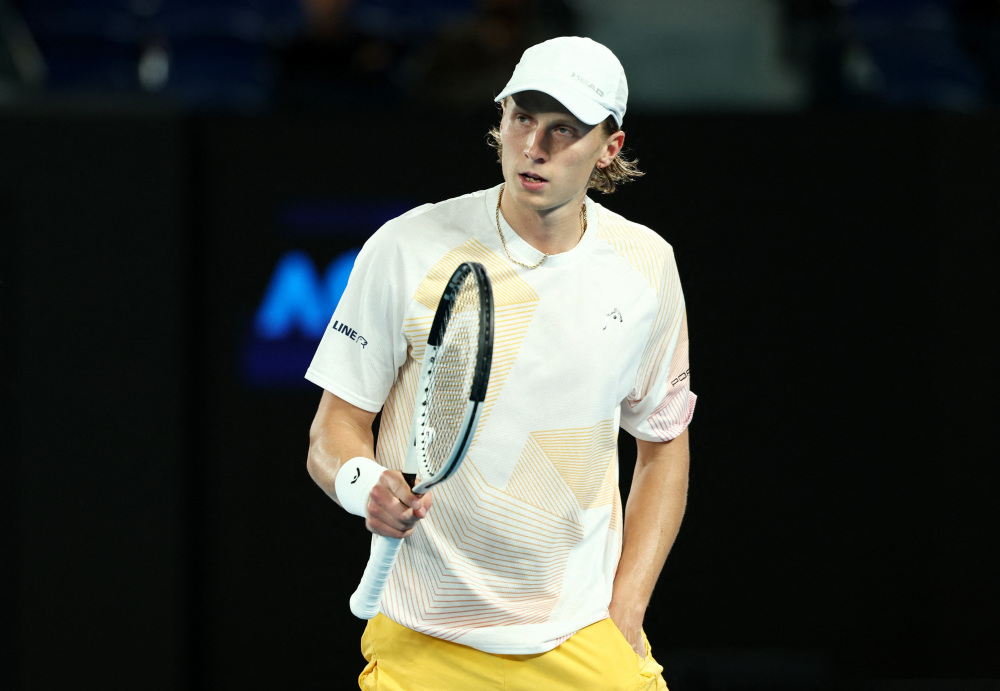 包含美网翻盘澳网，梅德韦杰夫惊艳四座的词条