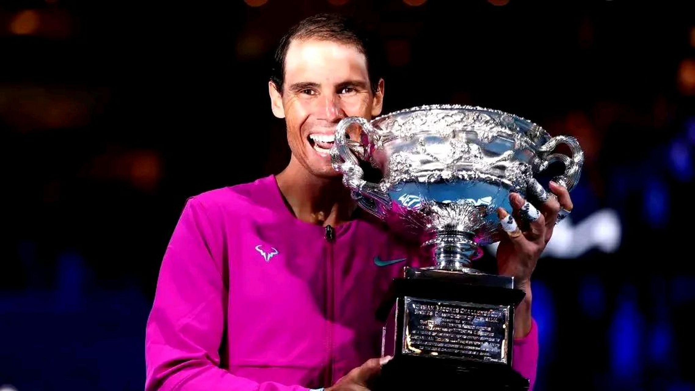 ATP总决赛逆转澳网，纳达尔刷新纪录