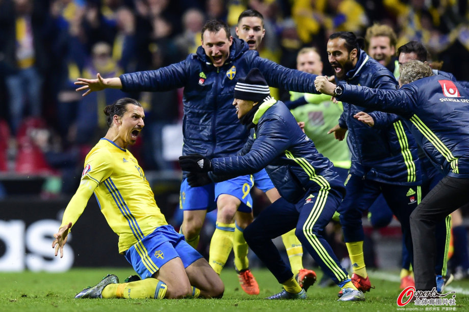 英格兰翻盘丹麦,伊布刷新纪录 英格兰翻盘丹麦,伊布刷新纪录