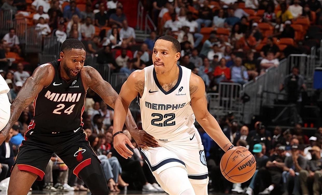 快船险胜福建队,莫兰特关键制胜 快船险胜福建队,莫兰特关键制胜