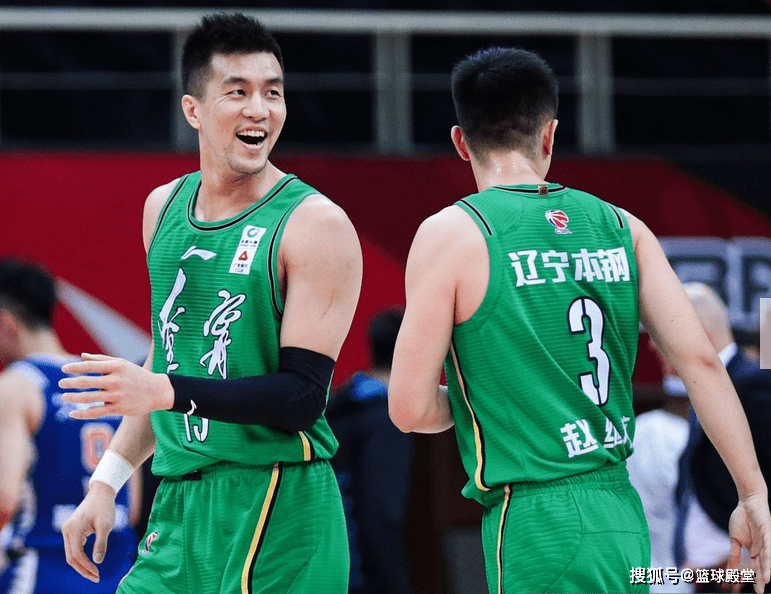 雷霆险胜山西队,赵继伟统治全场 雷霆险胜山西队,赵继伟统治全场